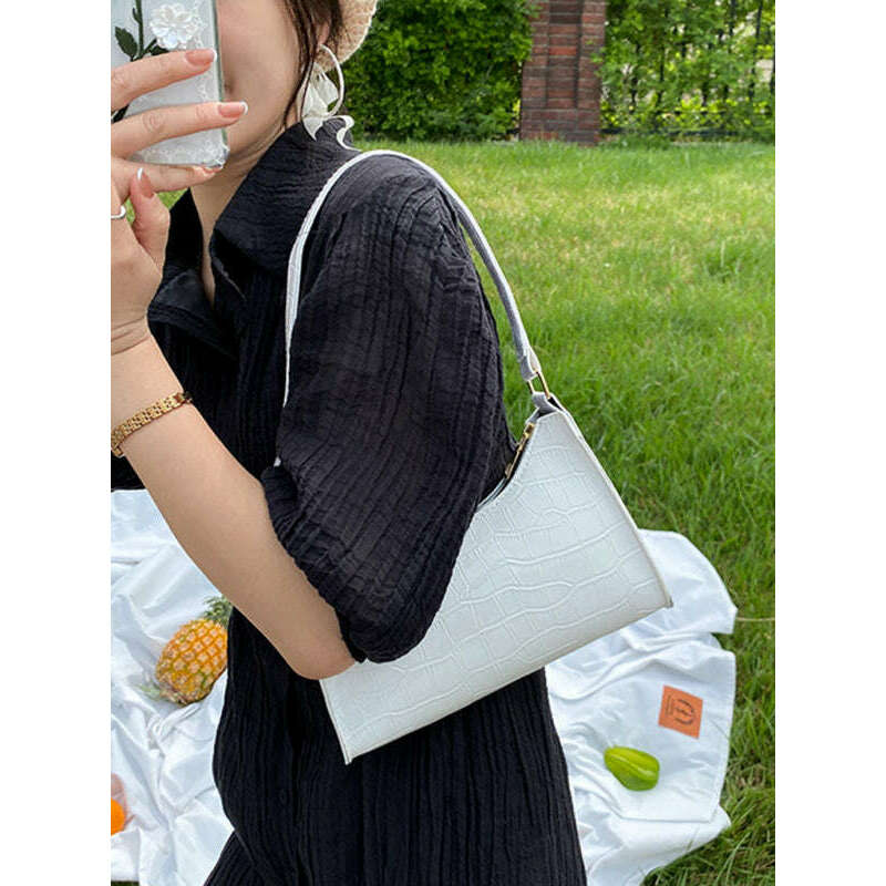 embossed-stone-pattern-shoulder-handbagsmiling-maria---everything-for-women-34711133