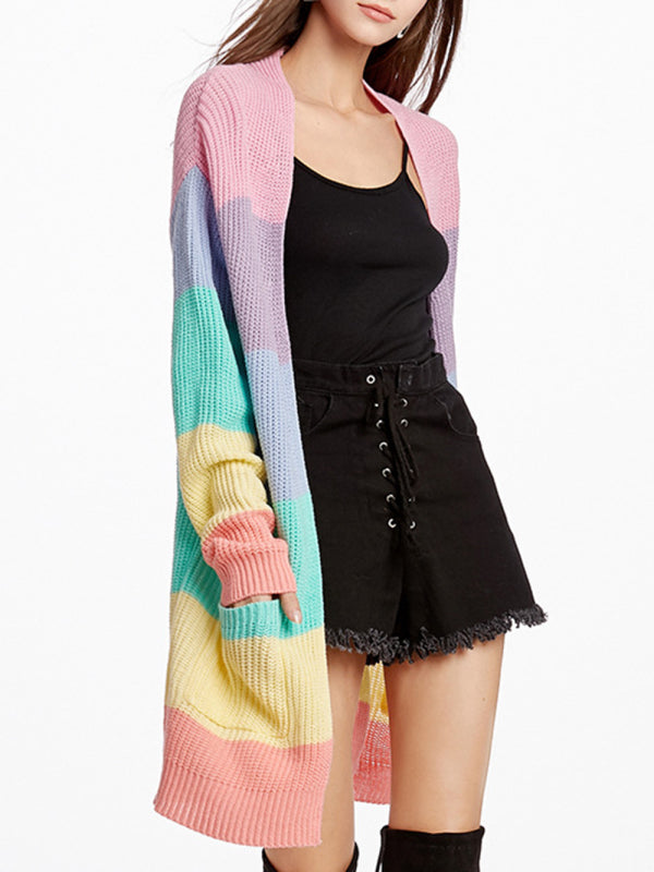Regenbogen gestreifter Strickcardigan – Smiling Maria