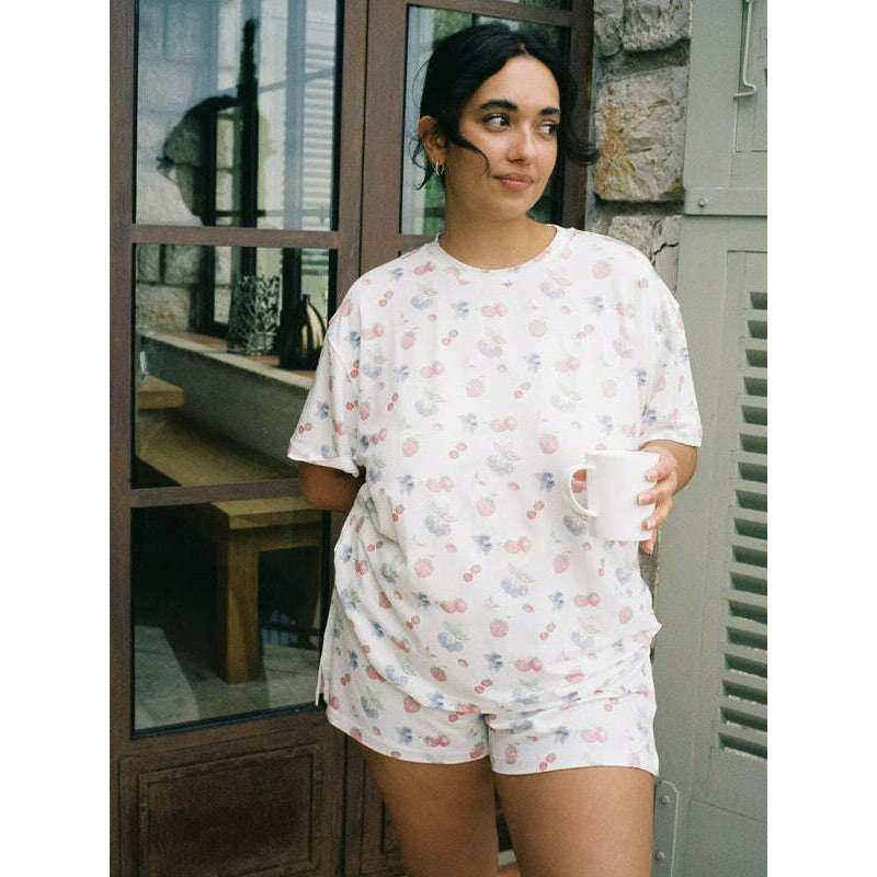 printed-short-sleeve-pajama-set-with-irregular-slit-shorts-–-lounge-fitsmiling-maria---everything-for-women-34638564