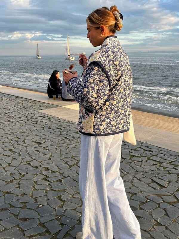 quilted-woven-sleeveless-vest-–-smiling-maria-34838394